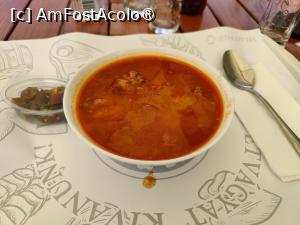 [P10] Arthur's Food & Drinks; gulaș cu cartofi » foto by crismis
 - 
<span class="allrVoted glyphicon glyphicon-heart hidden" id="av1464647"></span>
<a class="m-l-10 hidden" id="sv1464647" onclick="voting_Foto_DelVot(,1464647,22699)" role="button">șterge vot <span class="glyphicon glyphicon-remove"></span></a>
<a id="v91464647" class=" c-red"  onclick="voting_Foto_SetVot(1464647)" role="button"><span class="glyphicon glyphicon-heart-empty"></span> <b>LIKE</b> = Votează poza</a> <img class="hidden"  id="f1464647W9" src="/imagini/loader.gif" border="0" /><span class="AjErrMes hidden" id="e1464647ErM"></span>