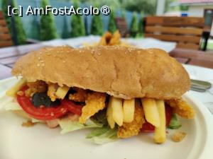 [P08] Arthur's Food & Drinks; sendviș crispy » foto by crismis
 - 
<span class="allrVoted glyphicon glyphicon-heart hidden" id="av1464645"></span>
<a class="m-l-10 hidden" id="sv1464645" onclick="voting_Foto_DelVot(,1464645,22699)" role="button">șterge vot <span class="glyphicon glyphicon-remove"></span></a>
<a id="v91464645" class=" c-red"  onclick="voting_Foto_SetVot(1464645)" role="button"><span class="glyphicon glyphicon-heart-empty"></span> <b>LIKE</b> = Votează poza</a> <img class="hidden"  id="f1464645W9" src="/imagini/loader.gif" border="0" /><span class="AjErrMes hidden" id="e1464645ErM"></span>