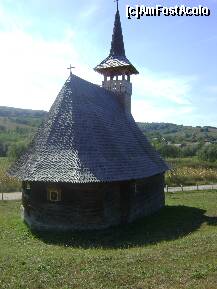 [P09] Complexul Muzeal Andrei Bojor,Muresenii de Campie, jud. Cluj - Biserica Cuvioasa Parascheva » foto by biancuta
 - 
<span class="allrVoted glyphicon glyphicon-heart hidden" id="av261861"></span>
<a class="m-l-10 hidden" id="sv261861" onclick="voting_Foto_DelVot(,261861,22706)" role="button">șterge vot <span class="glyphicon glyphicon-remove"></span></a>
<a id="v9261861" class=" c-red"  onclick="voting_Foto_SetVot(261861)" role="button"><span class="glyphicon glyphicon-heart-empty"></span> <b>LIKE</b> = Votează poza</a> <img class="hidden"  id="f261861W9" src="/imagini/loader.gif" border="0" /><span class="AjErrMes hidden" id="e261861ErM"></span>