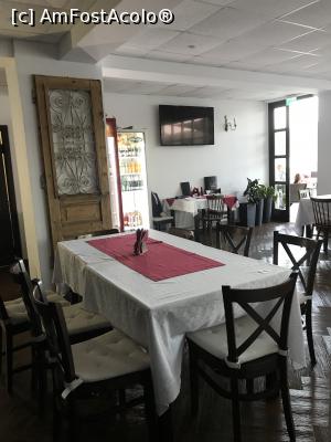 [P57] Restaurantul » foto by krisstinna
 - 
<span class="allrVoted glyphicon glyphicon-heart hidden" id="av1119933"></span>
<a class="m-l-10 hidden" id="sv1119933" onclick="voting_Foto_DelVot(,1119933,22713)" role="button">șterge vot <span class="glyphicon glyphicon-remove"></span></a>
<a id="v91119933" class=" c-red"  onclick="voting_Foto_SetVot(1119933)" role="button"><span class="glyphicon glyphicon-heart-empty"></span> <b>LIKE</b> = Votează poza</a> <img class="hidden"  id="f1119933W9" src="/imagini/loader.gif" border="0" /><span class="AjErrMes hidden" id="e1119933ErM"></span>