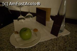[P04] lipseste o parte din tratatie. a fost aşa o surpriza de am uitat sa ac poza inainte » foto by Maya_C
 - 
<span class="allrVoted glyphicon glyphicon-heart hidden" id="av901700"></span>
<a class="m-l-10 hidden" id="sv901700" onclick="voting_Foto_DelVot(,901700,22755)" role="button">șterge vot <span class="glyphicon glyphicon-remove"></span></a>
<a id="v9901700" class=" c-red"  onclick="voting_Foto_SetVot(901700)" role="button"><span class="glyphicon glyphicon-heart-empty"></span> <b>LIKE</b> = Votează poza</a> <img class="hidden"  id="f901700W9" src="/imagini/loader.gif" border="0" /><span class="AjErrMes hidden" id="e901700ErM"></span>