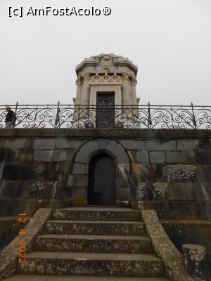 [P17] Mausoleul din Jardin Victoria » foto by irinad
 - 
<span class="allrVoted glyphicon glyphicon-heart hidden" id="av1346897"></span>
<a class="m-l-10 hidden" id="sv1346897" onclick="voting_Foto_DelVot(,1346897,22792)" role="button">șterge vot <span class="glyphicon glyphicon-remove"></span></a>
<a id="v91346897" class=" c-red"  onclick="voting_Foto_SetVot(1346897)" role="button"><span class="glyphicon glyphicon-heart-empty"></span> <b>LIKE</b> = Votează poza</a> <img class="hidden"  id="f1346897W9" src="/imagini/loader.gif" border="0" /><span class="AjErrMes hidden" id="e1346897ErM"></span>