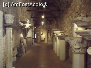 [P48] Coloane romane şi bizantine din muzeul fortăreţei » foto by irinad
 - 
<span class="allrVoted glyphicon glyphicon-heart hidden" id="av906038"></span>
<a class="m-l-10 hidden" id="sv906038" onclick="voting_Foto_DelVot(,906038,22801)" role="button">șterge vot <span class="glyphicon glyphicon-remove"></span></a>
<a id="v9906038" class=" c-red"  onclick="voting_Foto_SetVot(906038)" role="button"><span class="glyphicon glyphicon-heart-empty"></span> <b>LIKE</b> = Votează poza</a> <img class="hidden"  id="f906038W9" src="/imagini/loader.gif" border="0" /><span class="AjErrMes hidden" id="e906038ErM"></span>