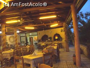 [P30] Taverna O Glaros.  » foto by Carmen Ion
 - 
<span class="allrVoted glyphicon glyphicon-heart hidden" id="av938171"></span>
<a class="m-l-10 hidden" id="sv938171" onclick="voting_Foto_DelVot(,938171,22804)" role="button">șterge vot <span class="glyphicon glyphicon-remove"></span></a>
<a id="v9938171" class=" c-red"  onclick="voting_Foto_SetVot(938171)" role="button"><span class="glyphicon glyphicon-heart-empty"></span> <b>LIKE</b> = Votează poza</a> <img class="hidden"  id="f938171W9" src="/imagini/loader.gif" border="0" /><span class="AjErrMes hidden" id="e938171ErM"></span>