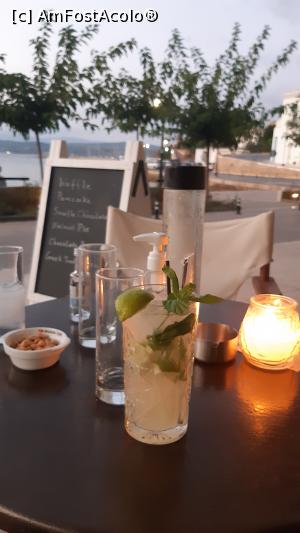 [P43] Un cocteil pe faleză » foto by Carmen Ion
 - 
<span class="allrVoted glyphicon glyphicon-heart hidden" id="av1266101"></span>
<a class="m-l-10 hidden" id="sv1266101" onclick="voting_Foto_DelVot(,1266101,22857)" role="button">șterge vot <span class="glyphicon glyphicon-remove"></span></a>
<a id="v91266101" class=" c-red"  onclick="voting_Foto_SetVot(1266101)" role="button"><span class="glyphicon glyphicon-heart-empty"></span> <b>LIKE</b> = Votează poza</a> <img class="hidden"  id="f1266101W9" src="/imagini/loader.gif" border="0" /><span class="AjErrMes hidden" id="e1266101ErM"></span>