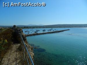 [P11] Priveliste spre port de pe zidurile castelului » foto by xpac
 - 
<span class="allrVoted glyphicon glyphicon-heart hidden" id="av911718"></span>
<a class="m-l-10 hidden" id="sv911718" onclick="voting_Foto_DelVot(,911718,22859)" role="button">șterge vot <span class="glyphicon glyphicon-remove"></span></a>
<a id="v9911718" class=" c-red"  onclick="voting_Foto_SetVot(911718)" role="button"><span class="glyphicon glyphicon-heart-empty"></span> <b>LIKE</b> = Votează poza</a> <img class="hidden"  id="f911718W9" src="/imagini/loader.gif" border="0" /><span class="AjErrMes hidden" id="e911718ErM"></span>