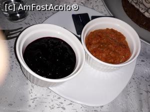 [P09] Tot mic dejun, zacusca si dulceata de afine » foto by mariandan
 - 
<span class="allrVoted glyphicon glyphicon-heart hidden" id="av1085332"></span>
<a class="m-l-10 hidden" id="sv1085332" onclick="voting_Foto_DelVot(,1085332,22860)" role="button">șterge vot <span class="glyphicon glyphicon-remove"></span></a>
<a id="v91085332" class=" c-red"  onclick="voting_Foto_SetVot(1085332)" role="button"><span class="glyphicon glyphicon-heart-empty"></span> <b>LIKE</b> = Votează poza</a> <img class="hidden"  id="f1085332W9" src="/imagini/loader.gif" border="0" /><span class="AjErrMes hidden" id="e1085332ErM"></span>