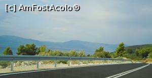 [P22] În drum spre Agios Georgios: șoseaua nou-nouță.  » foto by Carmen Ion
 - 
<span class="allrVoted glyphicon glyphicon-heart hidden" id="av1143782"></span>
<a class="m-l-10 hidden" id="sv1143782" onclick="voting_Foto_DelVot(,1143782,22871)" role="button">șterge vot <span class="glyphicon glyphicon-remove"></span></a>
<a id="v91143782" class=" c-red"  onclick="voting_Foto_SetVot(1143782)" role="button"><span class="glyphicon glyphicon-heart-empty"></span> <b>LIKE</b> = Votează poza</a> <img class="hidden"  id="f1143782W9" src="/imagini/loader.gif" border="0" /><span class="AjErrMes hidden" id="e1143782ErM"></span>