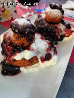 [P12] Mmmm... papanași. » foto by tata123 🔱
 - 
<span class="allrVoted glyphicon glyphicon-heart hidden" id="av1361536"></span>
<a class="m-l-10 hidden" id="sv1361536" onclick="voting_Foto_DelVot(,1361536,22894)" role="button">șterge vot <span class="glyphicon glyphicon-remove"></span></a>
<a id="v91361536" class=" c-red"  onclick="voting_Foto_SetVot(1361536)" role="button"><span class="glyphicon glyphicon-heart-empty"></span> <b>LIKE</b> = Votează poza</a> <img class="hidden"  id="f1361536W9" src="/imagini/loader.gif" border="0" /><span class="AjErrMes hidden" id="e1361536ErM"></span>