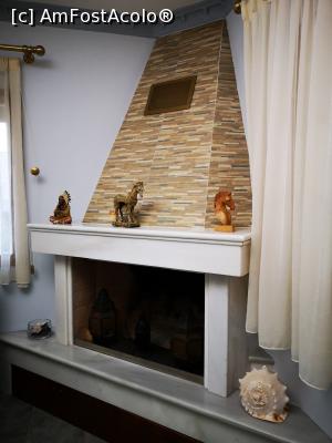 [P02] Holiday Apartment; living » foto by crismis
 - 
<span class="allrVoted glyphicon glyphicon-heart hidden" id="av1186276"></span>
<a class="m-l-10 hidden" id="sv1186276" onclick="voting_Foto_DelVot(,1186276,22898)" role="button">șterge vot <span class="glyphicon glyphicon-remove"></span></a>
<a id="v91186276" class=" c-red"  onclick="voting_Foto_SetVot(1186276)" role="button"><span class="glyphicon glyphicon-heart-empty"></span> <b>LIKE</b> = Votează poza</a> <img class="hidden"  id="f1186276W9" src="/imagini/loader.gif" border="0" /><span class="AjErrMes hidden" id="e1186276ErM"></span>