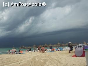 [P09] Nori amenințători deasupra plajei din Playa de Palma (2015)  » foto by diacrys*
 - 
<span class="allrVoted glyphicon glyphicon-heart hidden" id="av910128"></span>
<a class="m-l-10 hidden" id="sv910128" onclick="voting_Foto_DelVot(,910128,22906)" role="button">șterge vot <span class="glyphicon glyphicon-remove"></span></a>
<a id="v9910128" class=" c-red"  onclick="voting_Foto_SetVot(910128)" role="button"><span class="glyphicon glyphicon-heart-empty"></span> <b>LIKE</b> = Votează poza</a> <img class="hidden"  id="f910128W9" src="/imagini/loader.gif" border="0" /><span class="AjErrMes hidden" id="e910128ErM"></span>