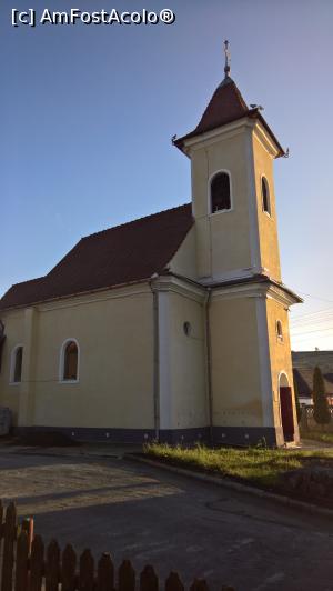 [P34] Biserica catolică Copșa Mică » foto by AZE
 - 
<span class="allrVoted glyphicon glyphicon-heart hidden" id="av916290"></span>
<a class="m-l-10 hidden" id="sv916290" onclick="voting_Foto_DelVot(,916290,22908)" role="button">șterge vot <span class="glyphicon glyphicon-remove"></span></a>
<a id="v9916290" class=" c-red"  onclick="voting_Foto_SetVot(916290)" role="button"><span class="glyphicon glyphicon-heart-empty"></span> <b>LIKE</b> = Votează poza</a> <img class="hidden"  id="f916290W9" src="/imagini/loader.gif" border="0" /><span class="AjErrMes hidden" id="e916290ErM"></span>