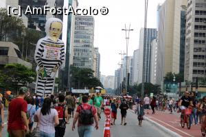 [P14] Sao Paulo, Avenida Paulista pietonală duminica între 12 și 18 » foto by mprofeanu
 - 
<span class="allrVoted glyphicon glyphicon-heart hidden" id="av1050163"></span>
<a class="m-l-10 hidden" id="sv1050163" onclick="voting_Foto_DelVot(,1050163,22921)" role="button">șterge vot <span class="glyphicon glyphicon-remove"></span></a>
<a id="v91050163" class=" c-red"  onclick="voting_Foto_SetVot(1050163)" role="button"><span class="glyphicon glyphicon-heart-empty"></span> <b>LIKE</b> = Votează poza</a> <img class="hidden"  id="f1050163W9" src="/imagini/loader.gif" border="0" /><span class="AjErrMes hidden" id="e1050163ErM"></span>