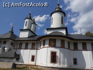 [P12] Mănăstirea Cheia - Biserica mare, latura sudică. » foto by iulianic
 - 
<span class="allrVoted glyphicon glyphicon-heart hidden" id="av1444436"></span>
<a class="m-l-10 hidden" id="sv1444436" onclick="voting_Foto_DelVot(,1444436,22938)" role="button">șterge vot <span class="glyphicon glyphicon-remove"></span></a>
<a id="v91444436" class=" c-red"  onclick="voting_Foto_SetVot(1444436)" role="button"><span class="glyphicon glyphicon-heart-empty"></span> <b>LIKE</b> = Votează poza</a> <img class="hidden"  id="f1444436W9" src="/imagini/loader.gif" border="0" /><span class="AjErrMes hidden" id="e1444436ErM"></span>