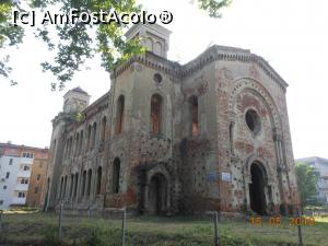 [P06] Vidin - Sinagoga, o ruină frumoasă.  » foto by iulianic
 - 
<span class="allrVoted glyphicon glyphicon-heart hidden" id="av978227"></span>
<a class="m-l-10 hidden" id="sv978227" onclick="voting_Foto_DelVot(,978227,22950)" role="button">șterge vot <span class="glyphicon glyphicon-remove"></span></a>
<a id="v9978227" class=" c-red"  onclick="voting_Foto_SetVot(978227)" role="button"><span class="glyphicon glyphicon-heart-empty"></span> <b>LIKE</b> = Votează poza</a> <img class="hidden"  id="f978227W9" src="/imagini/loader.gif" border="0" /><span class="AjErrMes hidden" id="e978227ErM"></span>