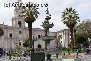 [P02] Plaza de Armas din Arequipa - Catedrala si fantana cu Tuturutu in varful ei » foto by Pușcașu Marin
 - 
<span class="allrVoted glyphicon glyphicon-heart hidden" id="av917723"></span>
<a class="m-l-10 hidden" id="sv917723" onclick="voting_Foto_DelVot(,917723,22954)" role="button">șterge vot <span class="glyphicon glyphicon-remove"></span></a>
<a id="v9917723" class=" c-red"  onclick="voting_Foto_SetVot(917723)" role="button"><span class="glyphicon glyphicon-heart-empty"></span> <b>LIKE</b> = Votează poza</a> <img class="hidden"  id="f917723W9" src="/imagini/loader.gif" border="0" /><span class="AjErrMes hidden" id="e917723ErM"></span>