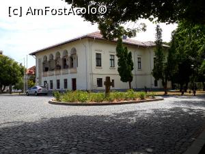 [P01] Casa Baniei din Craiova,cea mai veche constructie civila a orasului. » foto by Floria
 - 
<span class="allrVoted glyphicon glyphicon-heart hidden" id="av1267804"></span>
<a class="m-l-10 hidden" id="sv1267804" onclick="voting_Foto_DelVot(,1267804,22988)" role="button">șterge vot <span class="glyphicon glyphicon-remove"></span></a>
<a id="v91267804" class=" c-red"  onclick="voting_Foto_SetVot(1267804)" role="button"><span class="glyphicon glyphicon-heart-empty"></span> <b>LIKE</b> = Votează poza</a> <img class="hidden"  id="f1267804W9" src="/imagini/loader.gif" border="0" /><span class="AjErrMes hidden" id="e1267804ErM"></span>