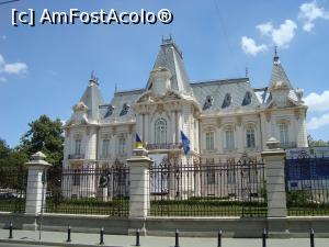 [P01] Palatul Jean Mihail din Craiova... actualul Muzeu de Arta e o bijuterie arhitectonica.  » foto by mireille
 - 
<span class="allrVoted glyphicon glyphicon-heart hidden" id="av918781"></span>
<a class="m-l-10 hidden" id="sv918781" onclick="voting_Foto_DelVot(,918781,22988)" role="button">șterge vot <span class="glyphicon glyphicon-remove"></span></a>
<a id="v9918781" class=" c-red"  onclick="voting_Foto_SetVot(918781)" role="button"><span class="glyphicon glyphicon-heart-empty"></span> <b>LIKE</b> = Votează poza</a> <img class="hidden"  id="f918781W9" src="/imagini/loader.gif" border="0" /><span class="AjErrMes hidden" id="e918781ErM"></span>