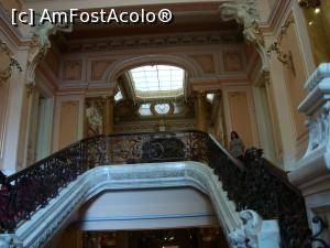 [P07] Detaliu arhitectonic de pe scara monumentala - » foto by mireille
 - 
<span class="allrVoted glyphicon glyphicon-heart hidden" id="av918787"></span>
<a class="m-l-10 hidden" id="sv918787" onclick="voting_Foto_DelVot(,918787,22988)" role="button">șterge vot <span class="glyphicon glyphicon-remove"></span></a>
<a id="v9918787" class=" c-red"  onclick="voting_Foto_SetVot(918787)" role="button"><span class="glyphicon glyphicon-heart-empty"></span> <b>LIKE</b> = Votează poza</a> <img class="hidden"  id="f918787W9" src="/imagini/loader.gif" border="0" /><span class="AjErrMes hidden" id="e918787ErM"></span>