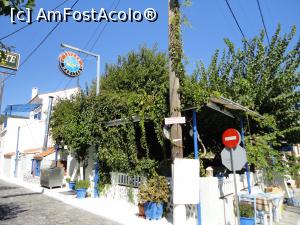 [P16] Taverna Maritsa, aici ne-a plăcut foarte mult, am fost de două ori, tot cu două intrări. Aici ziua. Peste drum taverna Aphrodite, nu am încercat, dar mirosea bine... mai aveam nevoie de o lună, să putem încerca toate terasele. » foto by maryka
 - 
<span class="allrVoted glyphicon glyphicon-heart hidden" id="av919057"></span>
<a class="m-l-10 hidden" id="sv919057" onclick="voting_Foto_DelVot(,919057,22991)" role="button">șterge vot <span class="glyphicon glyphicon-remove"></span></a>
<a id="v9919057" class=" c-red"  onclick="voting_Foto_SetVot(919057)" role="button"><span class="glyphicon glyphicon-heart-empty"></span> <b>LIKE</b> = Votează poza</a> <img class="hidden"  id="f919057W9" src="/imagini/loader.gif" border="0" /><span class="AjErrMes hidden" id="e919057ErM"></span>