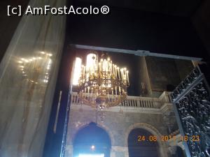 [P16] Un candelabru lateral, în dreptul unui altar mai mic.  » foto by elviramvio
 - 
<span class="allrVoted glyphicon glyphicon-heart hidden" id="av919315"></span>
<a class="m-l-10 hidden" id="sv919315" onclick="voting_Foto_DelVot(,919315,22997)" role="button">șterge vot <span class="glyphicon glyphicon-remove"></span></a>
<a id="v9919315" class=" c-red"  onclick="voting_Foto_SetVot(919315)" role="button"><span class="glyphicon glyphicon-heart-empty"></span> <b>LIKE</b> = Votează poza</a> <img class="hidden"  id="f919315W9" src="/imagini/loader.gif" border="0" /><span class="AjErrMes hidden" id="e919315ErM"></span>