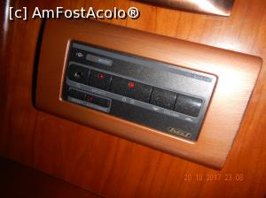 [P07] Sistemul pentru radio/casti de langa pat.  » foto by rora
 - 
<span class="allrVoted glyphicon glyphicon-heart hidden" id="av919345"></span>
<a class="m-l-10 hidden" id="sv919345" onclick="voting_Foto_DelVot(,919345,23001)" role="button">șterge vot <span class="glyphicon glyphicon-remove"></span></a>
<a id="v9919345" class=" c-red"  onclick="voting_Foto_SetVot(919345)" role="button"><span class="glyphicon glyphicon-heart-empty"></span> <b>LIKE</b> = Votează poza</a> <img class="hidden"  id="f919345W9" src="/imagini/loader.gif" border="0" /><span class="AjErrMes hidden" id="e919345ErM"></span>