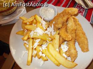 [P13] Grujoane de pui, cartofi prăjiți și sos de usturoi » foto by laurand
 - 
<span class="allrVoted glyphicon glyphicon-heart hidden" id="av1482223"></span>
<a class="m-l-10 hidden" id="sv1482223" onclick="voting_Foto_DelVot(,1482223,23012)" role="button">șterge vot <span class="glyphicon glyphicon-remove"></span></a>
<a id="v91482223" class=" c-red"  onclick="voting_Foto_SetVot(1482223)" role="button"><span class="glyphicon glyphicon-heart-empty"></span> <b>LIKE</b> = Votează poza</a> <img class="hidden"  id="f1482223W9" src="/imagini/loader.gif" border="0" /><span class="AjErrMes hidden" id="e1482223ErM"></span>