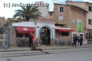 [P69] Mallorca, Sóller, Fabrica Gelat » foto by mprofeanu
 - 
<span class="allrVoted glyphicon glyphicon-heart hidden" id="av1301761"></span>
<a class="m-l-10 hidden" id="sv1301761" onclick="voting_Foto_DelVot(,1301761,23018)" role="button">șterge vot <span class="glyphicon glyphicon-remove"></span></a>
<a id="v91301761" class=" c-red"  onclick="voting_Foto_SetVot(1301761)" role="button"><span class="glyphicon glyphicon-heart-empty"></span> <b>LIKE</b> = Votează poza</a> <img class="hidden"  id="f1301761W9" src="/imagini/loader.gif" border="0" /><span class="AjErrMes hidden" id="e1301761ErM"></span>