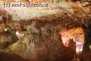 [P52] Mallorca, Cuevas dels Hams, Peștera Principală, jocuri de lumini, se văd și cele trei nuanțe naturale ale formațiunilor carstice, alb, maro și verde-gri... » foto by mprofeanu
 - 
<span class="allrVoted glyphicon glyphicon-heart hidden" id="av1304088"></span>
<a class="m-l-10 hidden" id="sv1304088" onclick="voting_Foto_DelVot(,1304088,23018)" role="button">șterge vot <span class="glyphicon glyphicon-remove"></span></a>
<a id="v91304088" class=" c-red"  onclick="voting_Foto_SetVot(1304088)" role="button"><span class="glyphicon glyphicon-heart-empty"></span> <b>LIKE</b> = Votează poza</a> <img class="hidden"  id="f1304088W9" src="/imagini/loader.gif" border="0" /><span class="AjErrMes hidden" id="e1304088ErM"></span>