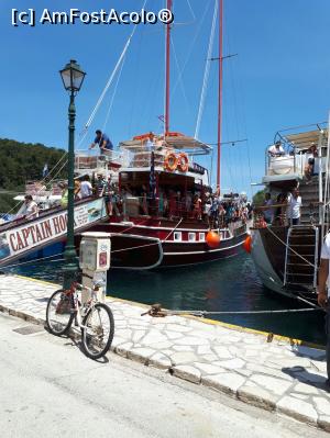 [P25] Acostat in Gaios/Paxos » foto by maria55 †
 - 
<span class="allrVoted glyphicon glyphicon-heart hidden" id="av876525"></span>
<a class="m-l-10 hidden" id="sv876525" onclick="voting_Foto_DelVot(,876525,23026)" role="button">șterge vot <span class="glyphicon glyphicon-remove"></span></a>
<a id="v9876525" class=" c-red"  onclick="voting_Foto_SetVot(876525)" role="button"><span class="glyphicon glyphicon-heart-empty"></span> <b>LIKE</b> = Votează poza</a> <img class="hidden"  id="f876525W9" src="/imagini/loader.gif" border="0" /><span class="AjErrMes hidden" id="e876525ErM"></span>