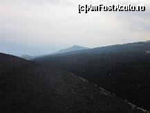 [P27] Tot in varful craterului...spre partea sudica » foto by le_maitre
 - 
<span class="allrVoted glyphicon glyphicon-heart hidden" id="av324299"></span>
<a class="m-l-10 hidden" id="sv324299" onclick="voting_Foto_DelVot(,324299,23043)" role="button">șterge vot <span class="glyphicon glyphicon-remove"></span></a>
<a id="v9324299" class=" c-red"  onclick="voting_Foto_SetVot(324299)" role="button"><span class="glyphicon glyphicon-heart-empty"></span> <b>LIKE</b> = Votează poza</a> <img class="hidden"  id="f324299W9" src="/imagini/loader.gif" border="0" /><span class="AjErrMes hidden" id="e324299ErM"></span>