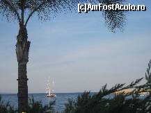 [P35] Golful din Giardini » foto by le_maitre
 - 
<span class="allrVoted glyphicon glyphicon-heart hidden" id="av324307"></span>
<a class="m-l-10 hidden" id="sv324307" onclick="voting_Foto_DelVot(,324307,23043)" role="button">șterge vot <span class="glyphicon glyphicon-remove"></span></a>
<a id="v9324307" class=" c-red"  onclick="voting_Foto_SetVot(324307)" role="button"><span class="glyphicon glyphicon-heart-empty"></span> <b>LIKE</b> = Votează poza</a> <img class="hidden"  id="f324307W9" src="/imagini/loader.gif" border="0" /><span class="AjErrMes hidden" id="e324307ErM"></span>