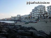 [P04] O bucatica de plaja, cu stanci din lava si barcile pescarilor » foto by le_maitre
 - 
<span class="allrVoted glyphicon glyphicon-heart hidden" id="av324276"></span>
<a class="m-l-10 hidden" id="sv324276" onclick="voting_Foto_DelVot(,324276,23043)" role="button">șterge vot <span class="glyphicon glyphicon-remove"></span></a>
<a id="v9324276" class=" c-red"  onclick="voting_Foto_SetVot(324276)" role="button"><span class="glyphicon glyphicon-heart-empty"></span> <b>LIKE</b> = Votează poza</a> <img class="hidden"  id="f324276W9" src="/imagini/loader.gif" border="0" /><span class="AjErrMes hidden" id="e324276ErM"></span>