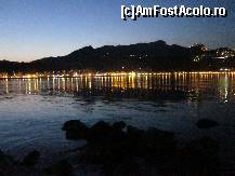 [P64] Giardini noaptea, vazut din port » foto by le_maitre
 - 
<span class="allrVoted glyphicon glyphicon-heart hidden" id="av324336"></span>
<a class="m-l-10 hidden" id="sv324336" onclick="voting_Foto_DelVot(,324336,23043)" role="button">șterge vot <span class="glyphicon glyphicon-remove"></span></a>
<a id="v9324336" class=" c-red"  onclick="voting_Foto_SetVot(324336)" role="button"><span class="glyphicon glyphicon-heart-empty"></span> <b>LIKE</b> = Votează poza</a> <img class="hidden"  id="f324336W9" src="/imagini/loader.gif" border="0" /><span class="AjErrMes hidden" id="e324336ErM"></span>