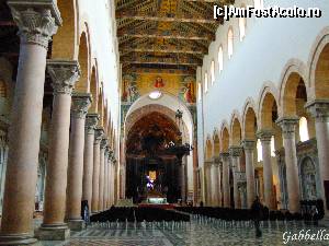 [P12] Interiorul catedralei/domului din Messina... foarte frumos » foto by GabrielaG
 - 
<span class="allrVoted glyphicon glyphicon-heart hidden" id="av605419"></span>
<a class="m-l-10 hidden" id="sv605419" onclick="voting_Foto_DelVot(,605419,23044)" role="button">șterge vot <span class="glyphicon glyphicon-remove"></span></a>
<a id="v9605419" class=" c-red"  onclick="voting_Foto_SetVot(605419)" role="button"><span class="glyphicon glyphicon-heart-empty"></span> <b>LIKE</b> = Votează poza</a> <img class="hidden"  id="f605419W9" src="/imagini/loader.gif" border="0" /><span class="AjErrMes hidden" id="e605419ErM"></span>