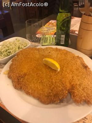 [P19] Opaaa, ce snitel mare :)  » foto by mishu
 - 
<span class="allrVoted glyphicon glyphicon-heart hidden" id="av922082"></span>
<a class="m-l-10 hidden" id="sv922082" onclick="voting_Foto_DelVot(,922082,23046)" role="button">șterge vot <span class="glyphicon glyphicon-remove"></span></a>
<a id="v9922082" class=" c-red"  onclick="voting_Foto_SetVot(922082)" role="button"><span class="glyphicon glyphicon-heart-empty"></span> <b>LIKE</b> = Votează poza</a> <img class="hidden"  id="f922082W9" src="/imagini/loader.gif" border="0" /><span class="AjErrMes hidden" id="e922082ErM"></span>