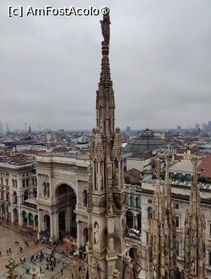 [P23] Domul din Milano; pe acoperiș » foto by crismis
 - 
<span class="allrVoted glyphicon glyphicon-heart hidden" id="av1485171"></span>
<a class="m-l-10 hidden" id="sv1485171" onclick="voting_Foto_DelVot(,1485171,23051)" role="button">șterge vot <span class="glyphicon glyphicon-remove"></span></a>
<a id="v91485171" class=" c-red"  onclick="voting_Foto_SetVot(1485171)" role="button"><span class="glyphicon glyphicon-heart-empty"></span> <b>LIKE</b> = Votează poza</a> <img class="hidden"  id="f1485171W9" src="/imagini/loader.gif" border="0" /><span class="AjErrMes hidden" id="e1485171ErM"></span>