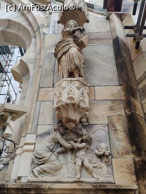 [P28] Domul din Milano; decor » foto by crismis
 - 
<span class="allrVoted glyphicon glyphicon-heart hidden" id="av1485176"></span>
<a class="m-l-10 hidden" id="sv1485176" onclick="voting_Foto_DelVot(,1485176,23051)" role="button">șterge vot <span class="glyphicon glyphicon-remove"></span></a>
<a id="v91485176" class=" c-red"  onclick="voting_Foto_SetVot(1485176)" role="button"><span class="glyphicon glyphicon-heart-empty"></span> <b>LIKE</b> = Votează poza</a> <img class="hidden"  id="f1485176W9" src="/imagini/loader.gif" border="0" /><span class="AjErrMes hidden" id="e1485176ErM"></span>