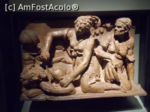 [P15] Museo del Duomo di Milano. Caseta cu Judith și Holoferne. » foto by mihaelavoicu
 - 
<span class="allrVoted glyphicon glyphicon-heart hidden" id="av1251476"></span>
<a class="m-l-10 hidden" id="sv1251476" onclick="voting_Foto_DelVot(,1251476,23051)" role="button">șterge vot <span class="glyphicon glyphicon-remove"></span></a>
<a id="v91251476" class=" c-red"  onclick="voting_Foto_SetVot(1251476)" role="button"><span class="glyphicon glyphicon-heart-empty"></span> <b>LIKE</b> = Votează poza</a> <img class="hidden"  id="f1251476W9" src="/imagini/loader.gif" border="0" /><span class="AjErrMes hidden" id="e1251476ErM"></span>