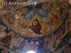 [P23] Picturi din biserica mare a mănăstirii ”Schimbarea la față” (Sita Buzăului).  » foto by Floryn81
 - 
<span class="allrVoted glyphicon glyphicon-heart hidden" id="av799138"></span>
<a class="m-l-10 hidden" id="sv799138" onclick="voting_Foto_DelVot(,799138,23061)" role="button">șterge vot <span class="glyphicon glyphicon-remove"></span></a>
<a id="v9799138" class=" c-red"  onclick="voting_Foto_SetVot(799138)" role="button"><span class="glyphicon glyphicon-heart-empty"></span> <b>LIKE</b> = Votează poza</a> <img class="hidden"  id="f799138W9" src="/imagini/loader.gif" border="0" /><span class="AjErrMes hidden" id="e799138ErM"></span>