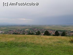 [P06] Aici ronțăiți între dinți al doilea pai, nu neapărat în funcție de vreme :), de preferință după ce ați văzut capela. » foto by Qvadratvus
 - 
<span class="allrVoted glyphicon glyphicon-heart hidden" id="av1251175"></span>
<a class="m-l-10 hidden" id="sv1251175" onclick="voting_Foto_DelVot(,1251175,23063)" role="button">șterge vot <span class="glyphicon glyphicon-remove"></span></a>
<a id="v91251175" class=" c-red"  onclick="voting_Foto_SetVot(1251175)" role="button"><span class="glyphicon glyphicon-heart-empty"></span> <b>LIKE</b> = Votează poza</a> <img class="hidden"  id="f1251175W9" src="/imagini/loader.gif" border="0" /><span class="AjErrMes hidden" id="e1251175ErM"></span>