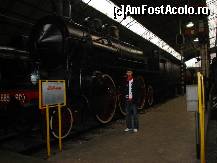 [P07] Locomotiva din cladirea Transportului Feroviar » foto by lorelei34
 - 
<span class="allrVoted glyphicon glyphicon-heart hidden" id="av383359"></span>
<a class="m-l-10 hidden" id="sv383359" onclick="voting_Foto_DelVot(,383359,23064)" role="button">șterge vot <span class="glyphicon glyphicon-remove"></span></a>
<a id="v9383359" class=" c-red"  onclick="voting_Foto_SetVot(383359)" role="button"><span class="glyphicon glyphicon-heart-empty"></span> <b>LIKE</b> = Votează poza</a> <img class="hidden"  id="f383359W9" src="/imagini/loader.gif" border="0" /><span class="AjErrMes hidden" id="e383359ErM"></span>