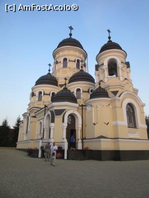 [P23] Splendida şi proporţionata biserica Sf. Gheorghe construită după stilul arhitectural rusesc.  » foto by Michi
 - 
<span class="allrVoted glyphicon glyphicon-heart hidden" id="av923317"></span>
<a class="m-l-10 hidden" id="sv923317" onclick="voting_Foto_DelVot(,923317,23070)" role="button">șterge vot <span class="glyphicon glyphicon-remove"></span></a>
<a id="v9923317" class=" c-red"  onclick="voting_Foto_SetVot(923317)" role="button"><span class="glyphicon glyphicon-heart-empty"></span> <b>LIKE</b> = Votează poza</a> <img class="hidden"  id="f923317W9" src="/imagini/loader.gif" border="0" /><span class="AjErrMes hidden" id="e923317ErM"></span>