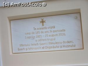 [P26] Placa comemorativă Gavriil Banulesc Bodoni, mitropolit al Moldovei, canonizat în 2016,  » foto by Michi
 - 
<span class="allrVoted glyphicon glyphicon-heart hidden" id="av923320"></span>
<a class="m-l-10 hidden" id="sv923320" onclick="voting_Foto_DelVot(,923320,23070)" role="button">șterge vot <span class="glyphicon glyphicon-remove"></span></a>
<a id="v9923320" class=" c-red"  onclick="voting_Foto_SetVot(923320)" role="button"><span class="glyphicon glyphicon-heart-empty"></span> <b>LIKE</b> = Votează poza</a> <img class="hidden"  id="f923320W9" src="/imagini/loader.gif" border="0" /><span class="AjErrMes hidden" id="e923320ErM"></span>