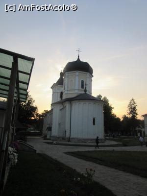 [P09] Biserica Adormirea Maicii Domnului » foto by Michi
 - 
<span class="allrVoted glyphicon glyphicon-heart hidden" id="av923303"></span>
<a class="m-l-10 hidden" id="sv923303" onclick="voting_Foto_DelVot(,923303,23070)" role="button">șterge vot <span class="glyphicon glyphicon-remove"></span></a>
<a id="v9923303" class=" c-red"  onclick="voting_Foto_SetVot(923303)" role="button"><span class="glyphicon glyphicon-heart-empty"></span> <b>LIKE</b> = Votează poza</a> <img class="hidden"  id="f923303W9" src="/imagini/loader.gif" border="0" /><span class="AjErrMes hidden" id="e923303ErM"></span>