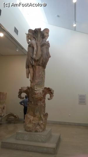 [P12] Coloana celor trei dansatoare » foto by xpac
 - 
<span class="allrVoted glyphicon glyphicon-heart hidden" id="av924656"></span>
<a class="m-l-10 hidden" id="sv924656" onclick="voting_Foto_DelVot(,924656,23081)" role="button">șterge vot <span class="glyphicon glyphicon-remove"></span></a>
<a id="v9924656" class=" c-red"  onclick="voting_Foto_SetVot(924656)" role="button"><span class="glyphicon glyphicon-heart-empty"></span> <b>LIKE</b> = Votează poza</a> <img class="hidden"  id="f924656W9" src="/imagini/loader.gif" border="0" /><span class="AjErrMes hidden" id="e924656ErM"></span>