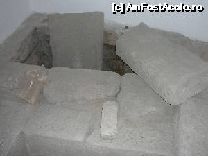 [P17] Aceleaşi morminte, văzute dintr-un alt unghi » foto by Claudiu U.
 - 
<span class="allrVoted glyphicon glyphicon-heart hidden" id="av485651"></span>
<a class="m-l-10 hidden" id="sv485651" onclick="voting_Foto_DelVot(,485651,23087)" role="button">șterge vot <span class="glyphicon glyphicon-remove"></span></a>
<a id="v9485651" class=" c-red"  onclick="voting_Foto_SetVot(485651)" role="button"><span class="glyphicon glyphicon-heart-empty"></span> <b>LIKE</b> = Votează poza</a> <img class="hidden"  id="f485651W9" src="/imagini/loader.gif" border="0" /><span class="AjErrMes hidden" id="e485651ErM"></span>