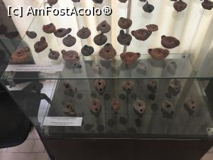 [P14] Fiat lux! Opaițe romane » foto by Yersinia Pestis
 - 
<span class="allrVoted glyphicon glyphicon-heart hidden" id="av997985"></span>
<a class="m-l-10 hidden" id="sv997985" onclick="voting_Foto_DelVot(,997985,23087)" role="button">șterge vot <span class="glyphicon glyphicon-remove"></span></a>
<a id="v9997985" class=" c-red"  onclick="voting_Foto_SetVot(997985)" role="button"><span class="glyphicon glyphicon-heart-empty"></span> <b>LIKE</b> = Votează poza</a> <img class="hidden"  id="f997985W9" src="/imagini/loader.gif" border="0" /><span class="AjErrMes hidden" id="e997985ErM"></span>