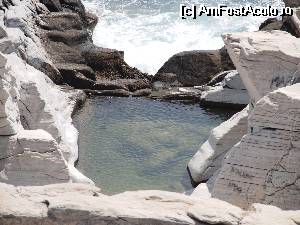 [P33] Vechea cariera de marmura Aliki- o piscina naturala formata intre blocurile de marmura » foto by luciaoradea
 - 
<span class="allrVoted glyphicon glyphicon-heart hidden" id="av532055"></span>
<a class="m-l-10 hidden" id="sv532055" onclick="voting_Foto_DelVot(,532055,23099)" role="button">șterge vot <span class="glyphicon glyphicon-remove"></span></a>
<a id="v9532055" class=" c-red"  onclick="voting_Foto_SetVot(532055)" role="button"><span class="glyphicon glyphicon-heart-empty"></span> <b>LIKE</b> = Votează poza</a> <img class="hidden"  id="f532055W9" src="/imagini/loader.gif" border="0" /><span class="AjErrMes hidden" id="e532055ErM"></span>