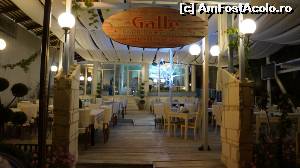 [P07] asa a cea mai apropiata taverna de vila soti unde am stat. doar treceam strada, 10 m! aici era seara ft tarziu de asta nu mai era nimeni!  » foto by adutza_ghiocel
 - 
<span class="allrVoted glyphicon glyphicon-heart hidden" id="av636585"></span>
<a class="m-l-10 hidden" id="sv636585" onclick="voting_Foto_DelVot(,636585,23102)" role="button">șterge vot <span class="glyphicon glyphicon-remove"></span></a>
<a id="v9636585" class=" c-red"  onclick="voting_Foto_SetVot(636585)" role="button"><span class="glyphicon glyphicon-heart-empty"></span> <b>LIKE</b> = Votează poza</a> <img class="hidden"  id="f636585W9" src="/imagini/loader.gif" border="0" /><span class="AjErrMes hidden" id="e636585ErM"></span>